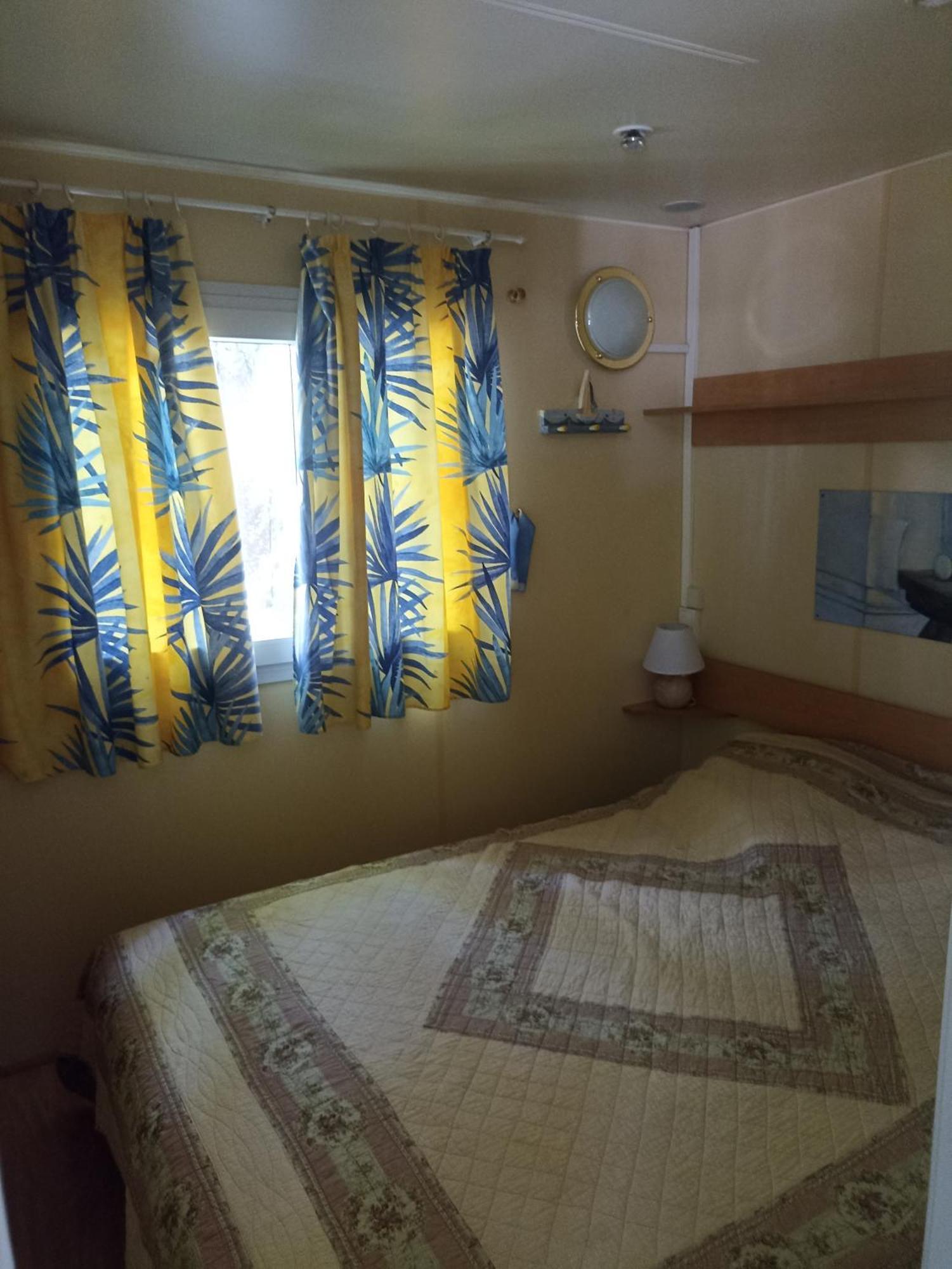 Mobil Home 孔夫朗自由城 外观 照片